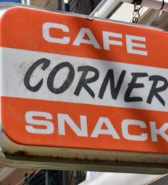 Corner Cafe – Snack – Breakfast